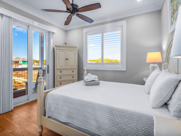 Luxurious Beach Getaway on St. George Island - Perfect for Families